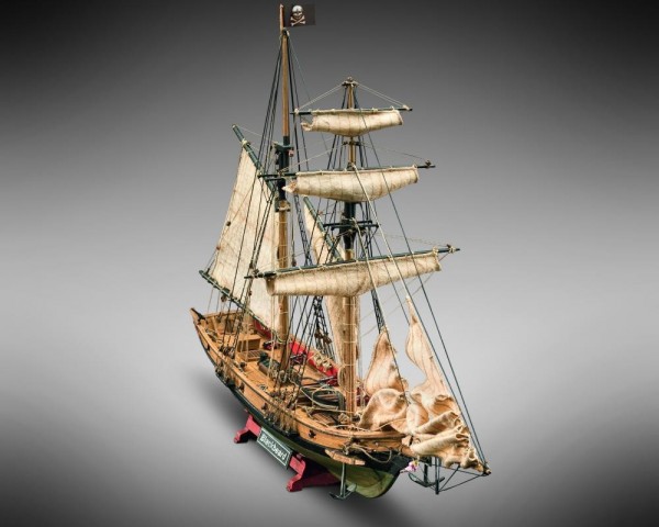 Piratenschiff mit einer Menge Zubehör Piratenschiff aus Holz 