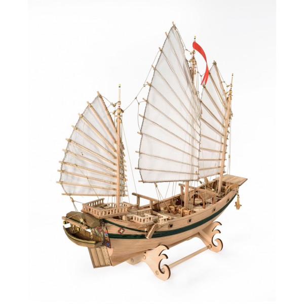 Chinesische Piraten Dschunke Modellschiff Bausatz 1:100
