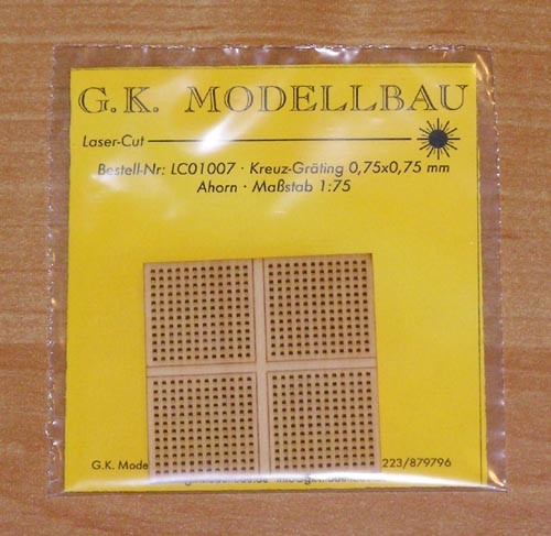 Kreuz Gräting 40x40 M 1:75