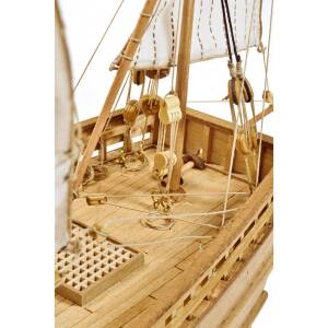 Caravel Pinta Ship Model Kit 1:65