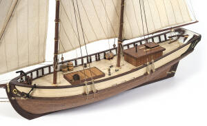 Polaris Starter Pack Ship Model Kit 1:50