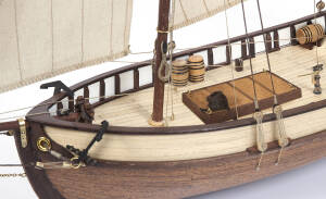 Polaris Starter Pack Ship Model Kit 1:50