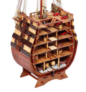 Mast Querschnitt Santisima Trinidad  Modellbausatz 1:90