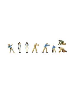 Metal Figurines HMS Endeavour