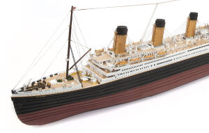 Titanic M 1:300 Kit