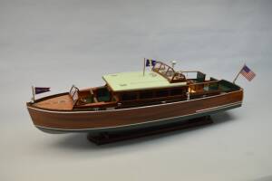 1929 38 ft. Chris-Craft Commuter