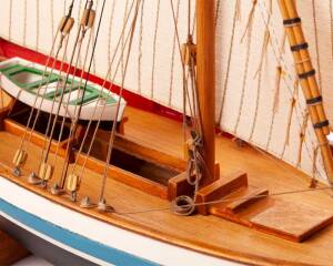 French Sailing Boat Le Martegaou Model Kit 1:80