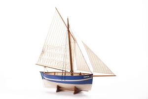 French Fisherman Esperance Model Ship Kit 1:30
