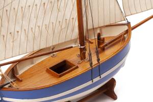 French Fisherman Esperance Model Ship Kit 1:30