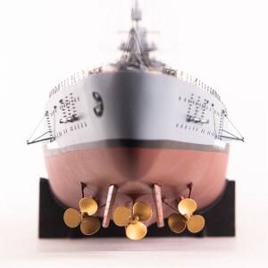 Schlachtschiff Bismarck Bausatz Schiff 1:200