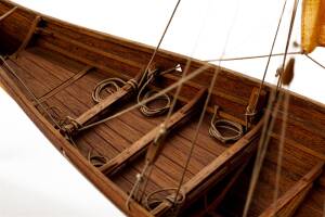 Wikingerschiff Roar Ege Standmodell Bausatz 1:25