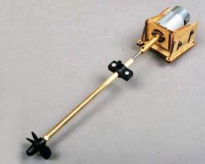 Slack pusher for model sailboats