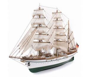 Training Ship  Gorch Fock  building Kit
