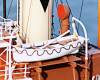 Steam Tug Joffre GFK Ship Model Kit 1:48