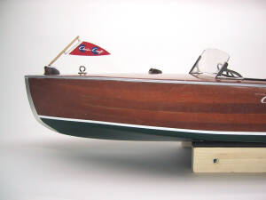 Chris Craft Racer Mahagoni Bausatz 1:8