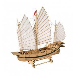 Chinese Pirate Junk Ship Model Kit 1:100
