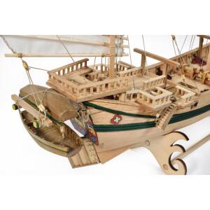 Chinese Pirate Junk Ship Model Kit 1:100