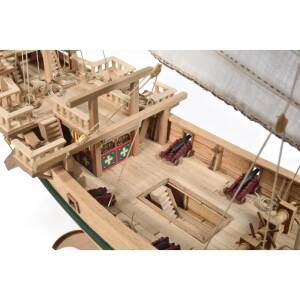 Chinese Pirate Junk Ship Model Kit 1:100