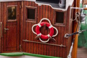 Cutter Mary Ann Ship Model Kit 1:33 Wood