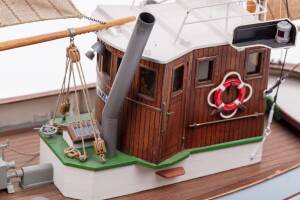 Cutter Mary Ann Ship Model Kit 1:33 Wood