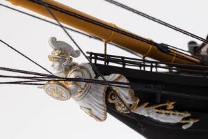 HMS Warrior Panzerschiff Standmodell Bausatz 1:100