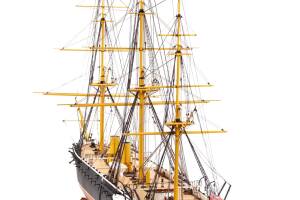 HMS Warrior Panzerschiff Standmodell Bausatz 1:100