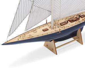 Endeavour 1934 M 1:80 prefabricated hull