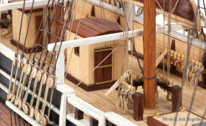 Whaling Ship Essex Ship Model Kit 1:60