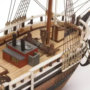 Whaling Ship Essex Ship Model Kit 1:60