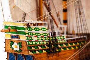 Galeone Mayflower Standmodell Bausatz 1:60