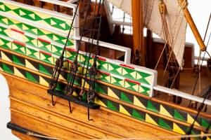 Galeone Mayflower Standmodell Bausatz 1:60