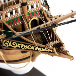 English Warship HMS Revenge Ship Model Kit 1:64
