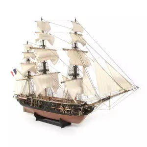 französische Fregatte Belle Poule Modellschiff 1:90