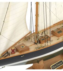 Pen Duick Cutter 1:28 Model Ship Kit