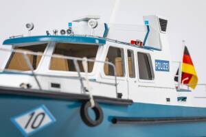 Polizeiboot WSP10 Passau RC Modellbausatz ABS 1:20