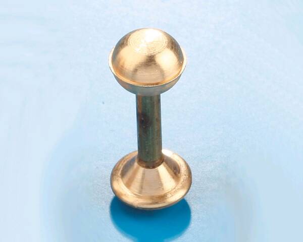 Compass 10 x 24 mm