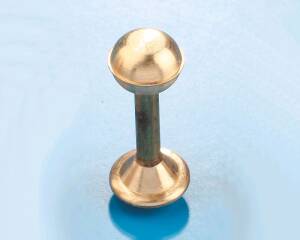 Compass 10 x 24 mm