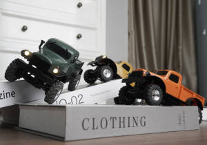 Micro Crawler Salvator 1/24 Orange RTR Set