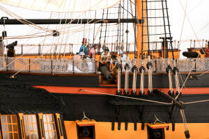 British Frigate HMS Surprise Premium Ship Model Kit 1:48