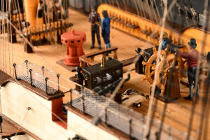British Frigate HMS Surprise Premium Ship Model Kit 1:48