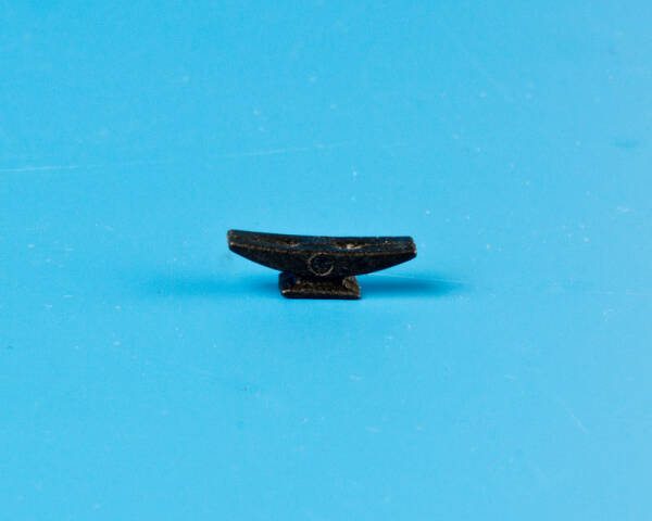 Plastic cleat 12 mm