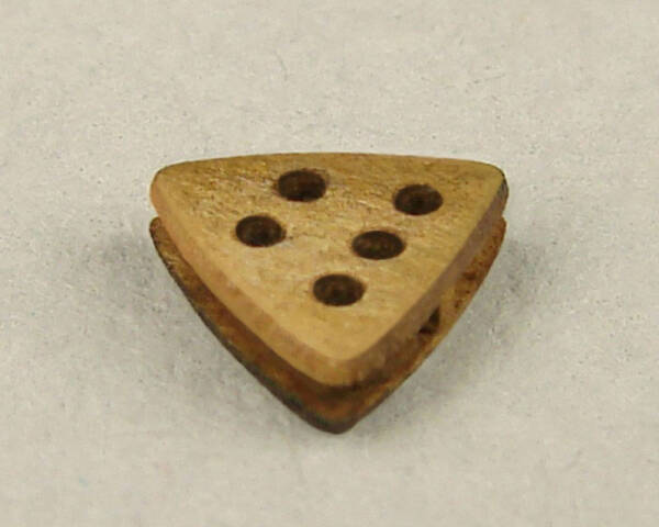 Triangular Deadeye 4 mm 5 Hole