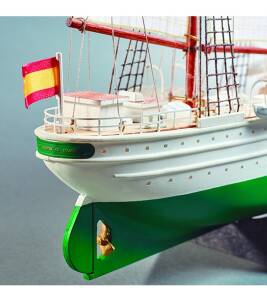 Juan Sebastián Elcano / Esmeralda 1:250 Model Ship Kit