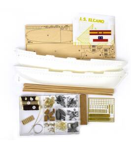 Juan Sebastián Elcano / Esmeralda 1:250 Model Ship Kit