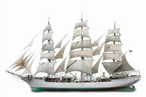 Training Ship Danmark Model Kit 1:75