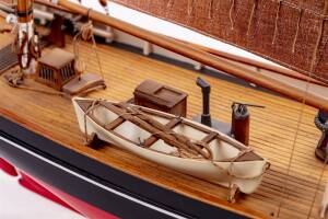 FD 10 Arnanes -YAWL  Ship Model Kit 1:50