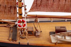 FD 10 Arnanes -YAWL  Ship Model Kit 1:50