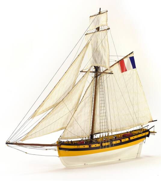 Corsair Cutter Le Renard 1:50 Model Ship Kit