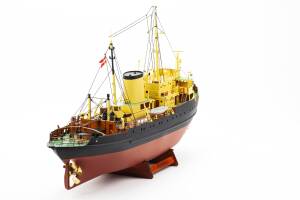 Icebreaker Elbjørn RC model kit 1.75