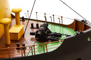 Icebreaker Elbjørn RC model kit 1.75